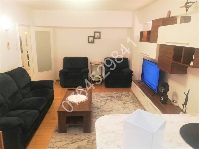 Calea Dorobanti, vis a vis Colegiul National I.L. Caragiale, 12 min. metrou