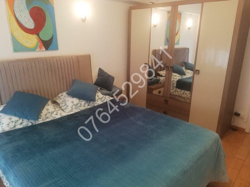 Calea Dorobanti, vis a vis Colegiul National I.L. Caragiale, 12 min. metrou