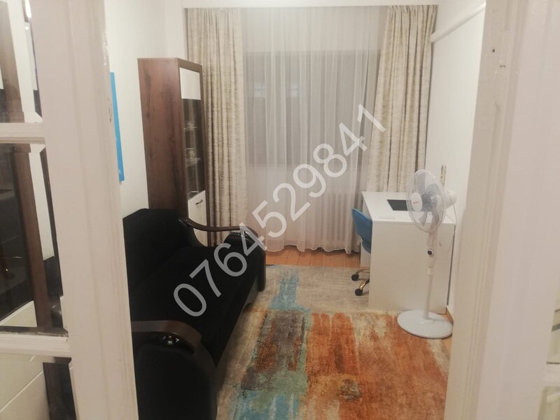 Calea Dorobanti, vis a vis Colegiul National I.L. Caragiale, 12 min. metrou