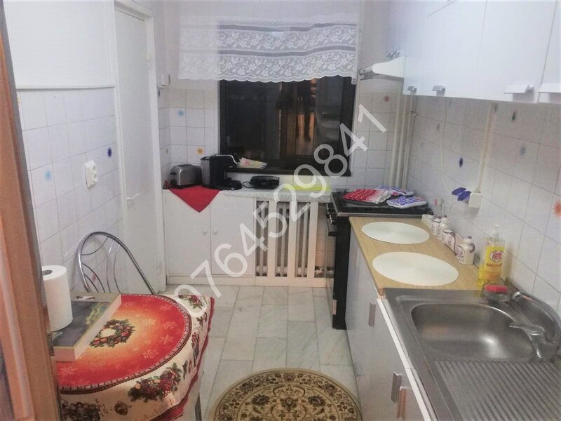 Calea Dorobanti, vis a vis Colegiul National I.L. Caragiale, 12 min. metrou